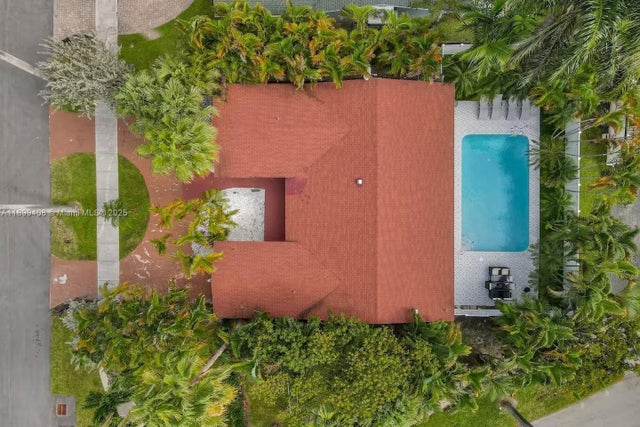 4 of 66 - 1244 Garfield St, Hollywood, FL