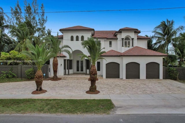 1 of 84 - 112 Nw 14th Way, Dania Beach, FL