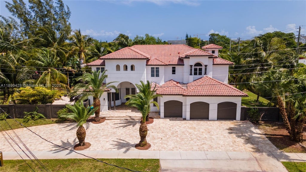 112 Nw 14th Way, Dania Beach