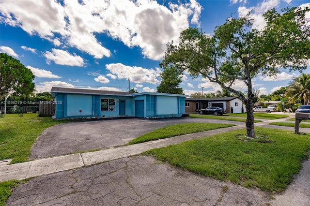 1 of 37 - 8480 Nw 29th St, Sunrise, FL
