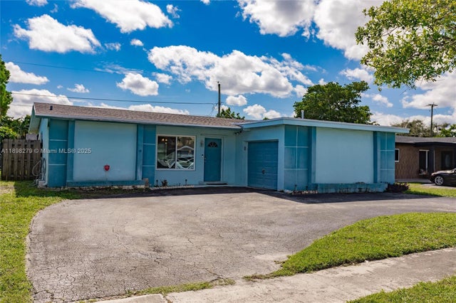 4 of 37 - 8480 Nw 29th St, Sunrise, FL