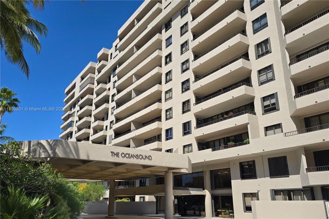 2 of 32 - 251 Crandon Blvd 441, Key Biscayne, FL