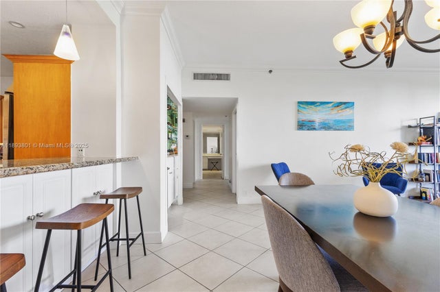 5 of 32 - 251 Crandon Blvd 441, Key Biscayne, FL