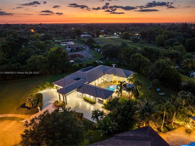 2 of 91 - 13751 Pine Meadow Ct, Davie, FL