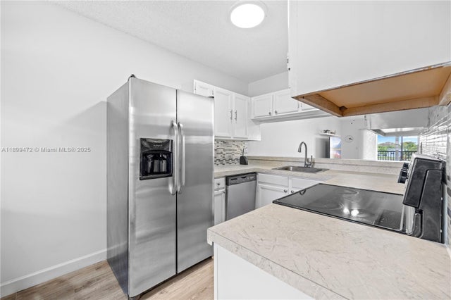 4 of 33 - 9814 W Mcnab Rd 204, Tamarac, FL