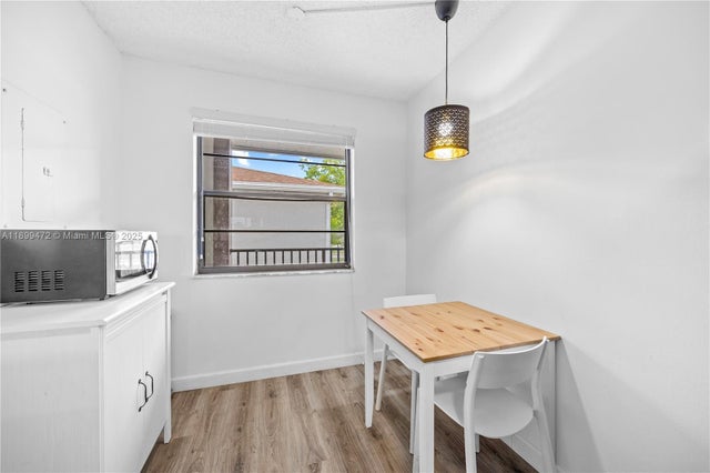5 of 33 - 9814 W Mcnab Rd 204, Tamarac, FL