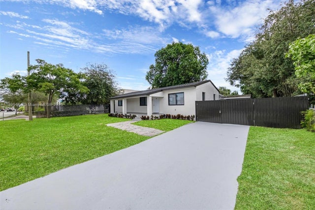 3 of 26 - 2250 Nw 95th St, Miami, FL