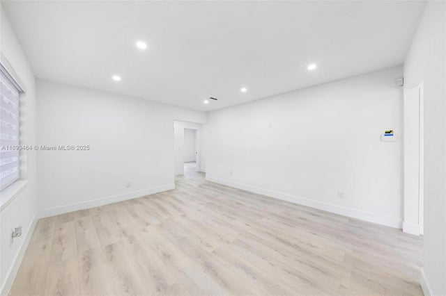 4 of 26 - 2250 Nw 95th St, Miami, FL