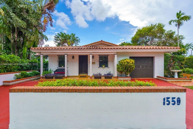 1 of 2 - 1550 S Greenway Dr, Coral Gables, FL