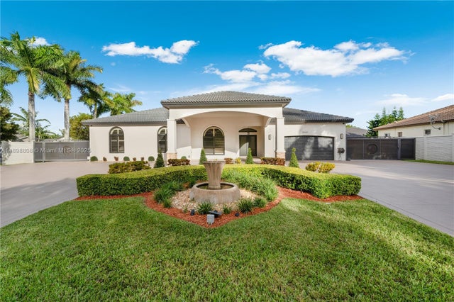 2 of 38 - 20641 Sw 132nd Ct, Miami, FL