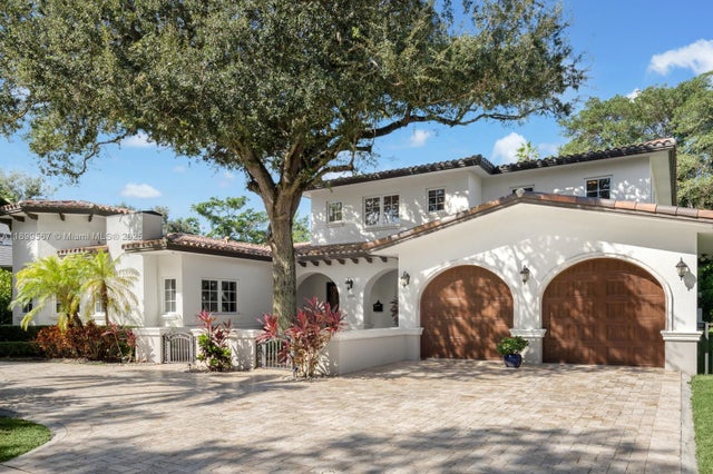 1 of 26 - 2500 N Greenway Dr, Coral Gables, FL