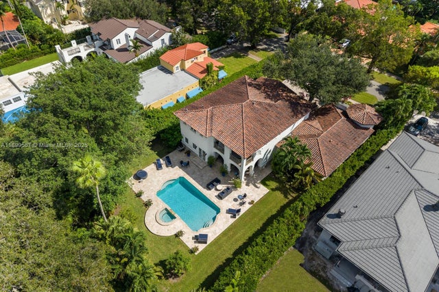 3 of 26 - 2500 N Greenway Dr, Coral Gables, FL