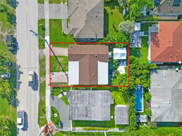 4 of 28 - 8811 Sw 128th St, Miami, FL