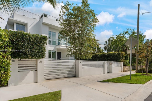 3 of 58 - 641 Nw 7th St Rd, Miami, FL