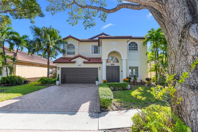 1 of 54 - 1071 Nw 184th Ter, Pembroke Pines, FL