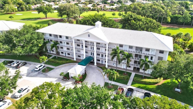4 of 48 - 6073 Balboa Cir 204, Boca Raton, FL