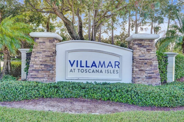 2 of 49 - 7378 Stella Ln, Lake Worth, FL