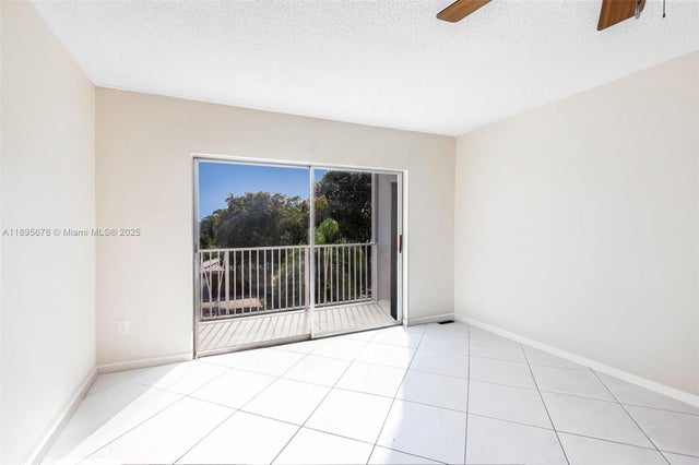 3 of 15 - 1701 Washington St 304, Hollywood, FL