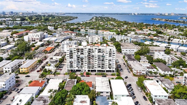 5 of 17 - 7850 Byron Ave 1004, Miami Beach, FL