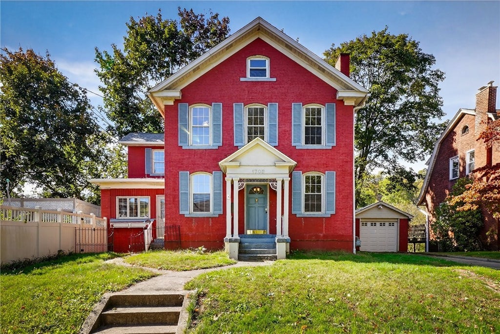 1702 3rd Avenue, New Brighton