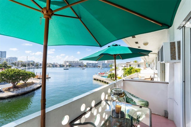2 of 24 - 2500 Diana Dr 305, Hallandale Beach, FL