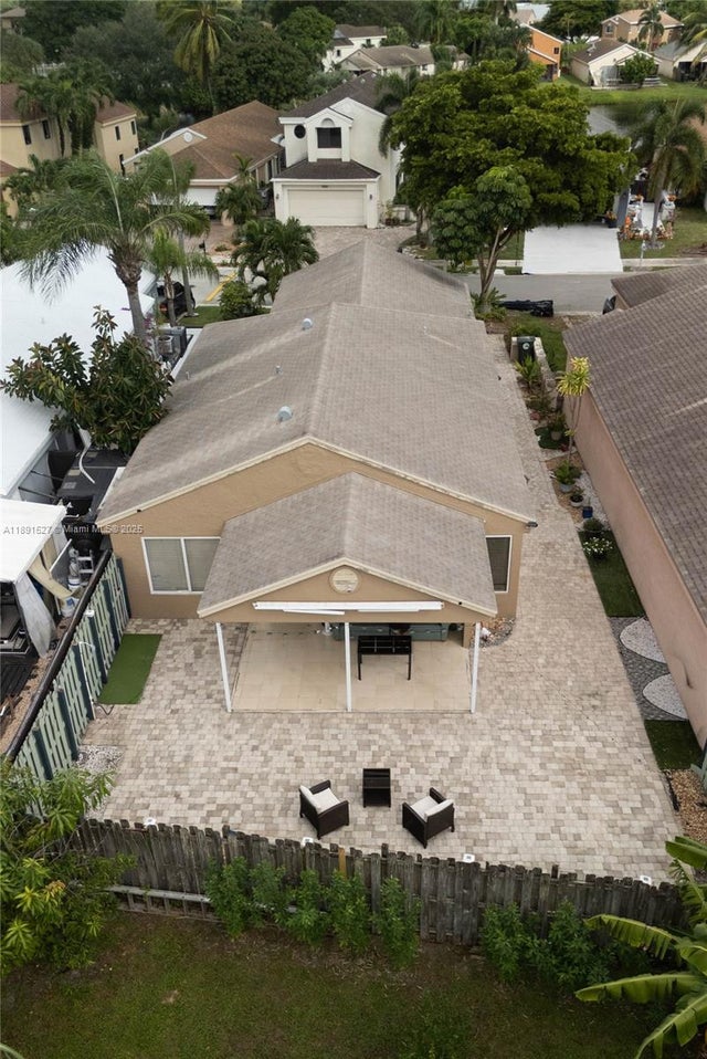3 of 27 - 3460 Nw 21st St, Coconut Creek, FL