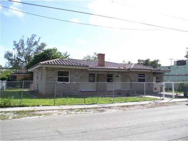 1 of 4 - N/A, Miami, FL