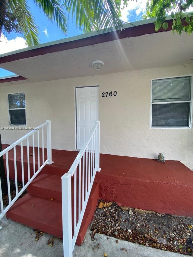 1 of 8 - 2760 Nw 11th Ct, Fort Lauderdale, FL