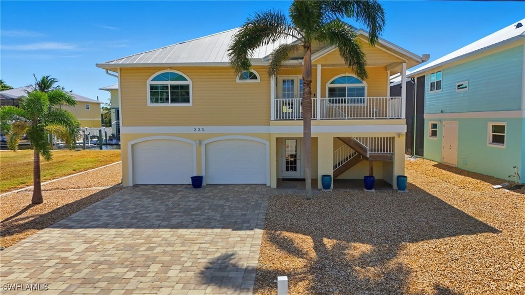 222 Flamingo St, Fort Myers Beach