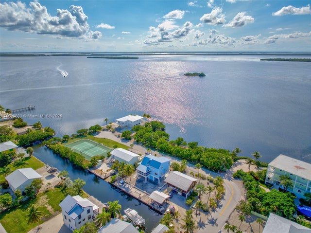 1 of 56 - 3831 Sunset Dr, Big Pine, FL