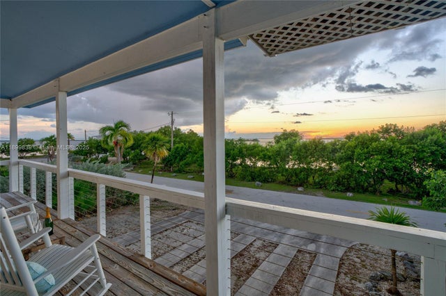 3 of 56 - 3831 Sunset Dr, Big Pine, FL
