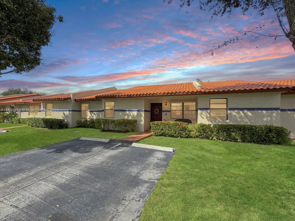 5919 Sw 112th Ter, Cooper City