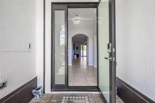 5 of 50 - 12865 Sw 224th St, Miami, FL