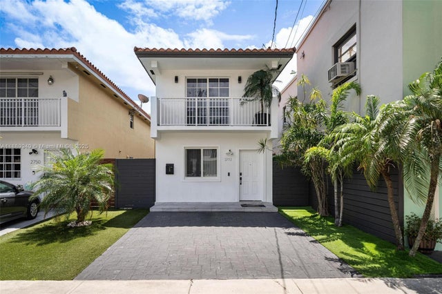 1 of 31 - 2752 Sw 11th St, Miami, FL