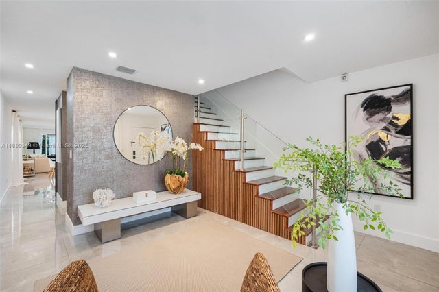 5 of 48 - 2752 Sw 11th St, Miami, FL