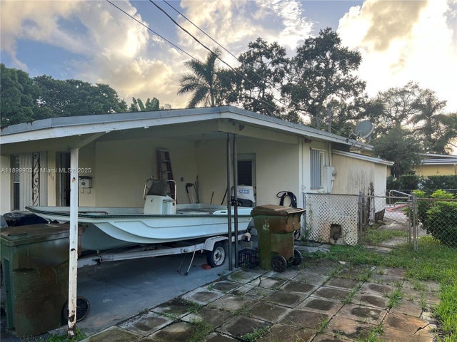 2 of 5 - 3410 Sw 25th St, Fort Lauderdale, FL