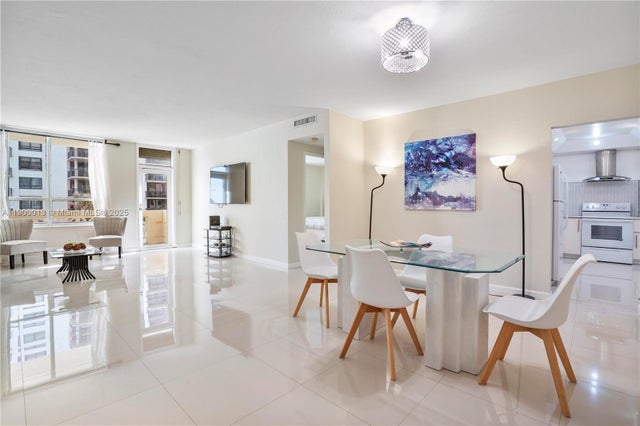 5 of 17 - 10185 Collins Ave 515, Bal Harbour, FL