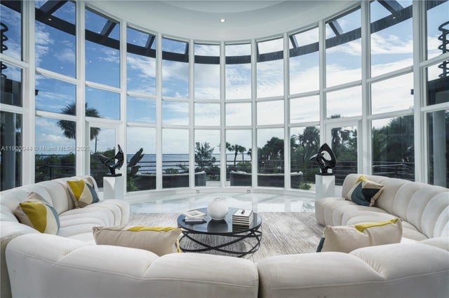 5 of 87 - 2827 S Indian River Dr, Fort Pierce, FL