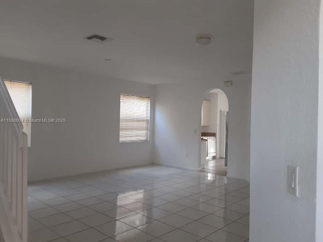 4 of 36 - 3760 Ne 9th Ct, Homestead, FL