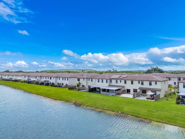 4 of 19 - 10225 Sw 231st Ln, Miami, FL