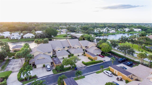 3 of 38 - 17081 Waterbend Dr 227, Jupiter, FL