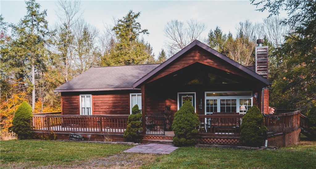 69 Elk Horn Drive, Benezette