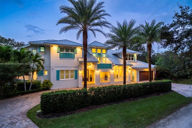 2 of 49 - 545 Sw Indianola St, Stuart, FL