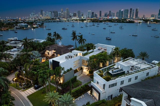 4 of 79 - 440 S Hibiscus Dr, Miami Beach, FL
