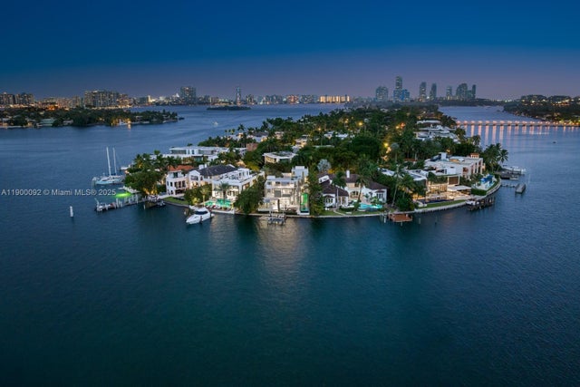 5 of 79 - 440 S Hibiscus Dr, Miami Beach, FL