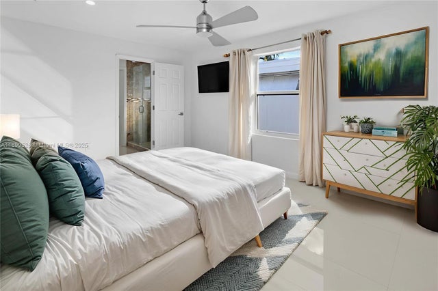3 of 42 - 1429 Rodman St, Hollywood, FL