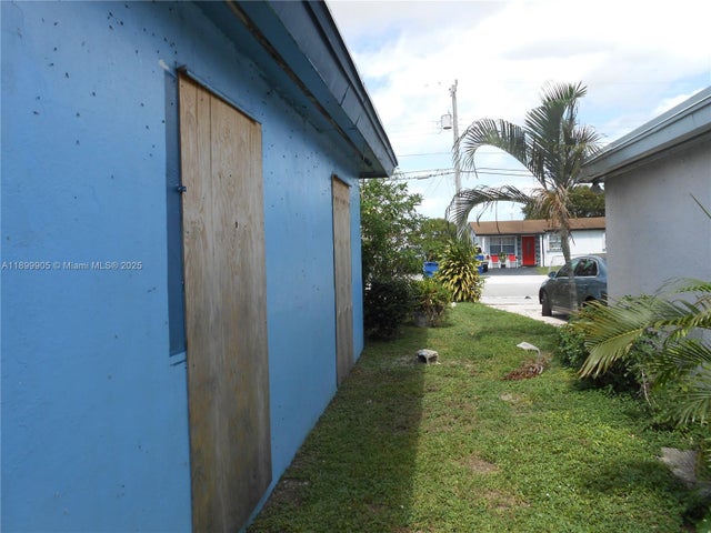 3 of 4 - N/A, Riviera Beach, FL