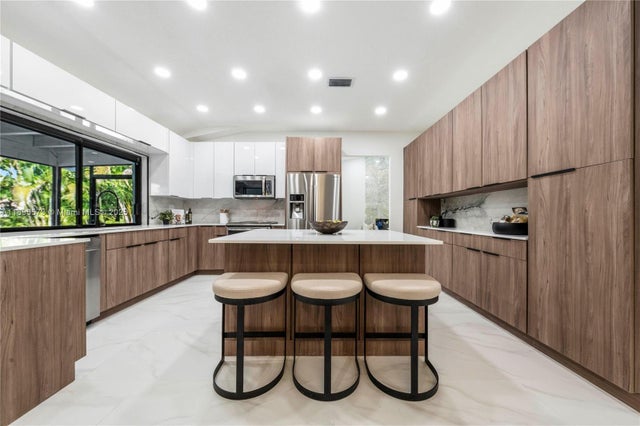 2 of 35 - 1500 Nw 108th Way, Coral Springs, FL