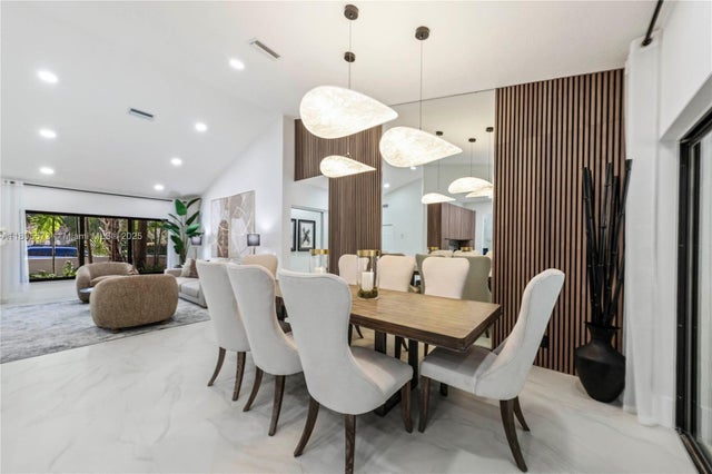 4 of 35 - 1500 Nw 108th Way, Coral Springs, FL