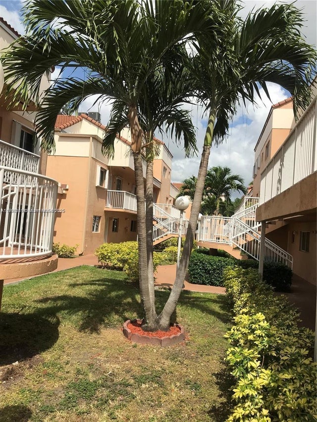5 of 28 - 14901 Sw 80th St 211, Miami, FL